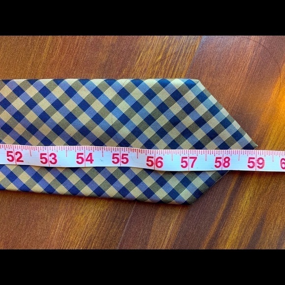 CHAPS Blue Yellow Striped Silk Necktie - Picture 9 of 9